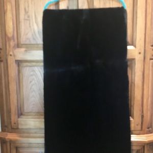 Luxurious Faux fur wrap black